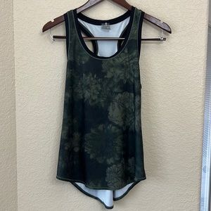 Calia by Carrie Underwood Womens athletic green floral tank top size small